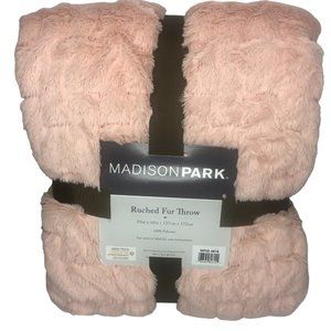 Madison Park BLUSH Ultra Soft Ruched Faux Fur Throw Blanket PINK 50X60" New